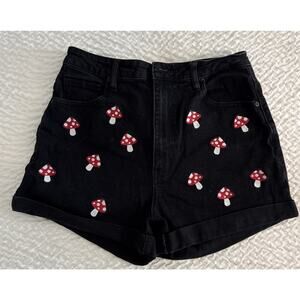 Hot‎ Topic Embroidered Mushroom Black Mom Shorts Size 9 High Waist